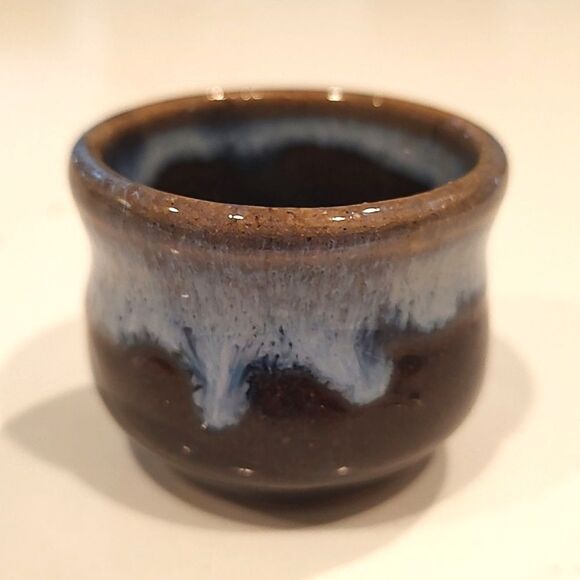 Hand Crafted Small Art Pottery Ichibana Flower Frog Vase Artist Signed - Picture 4 of 6